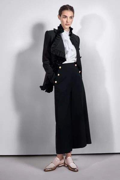 Look 18